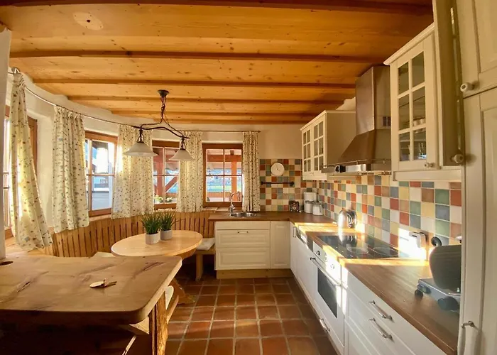 ゲストハウス Feine