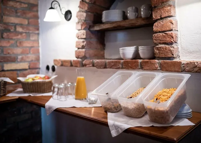 Feine アルテンマルクト・イム・ポンガウ